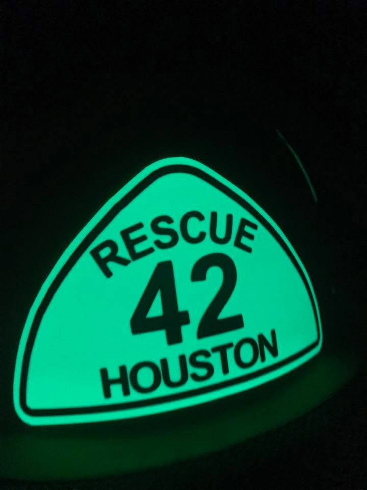 Modern Style Shield Decal image 2