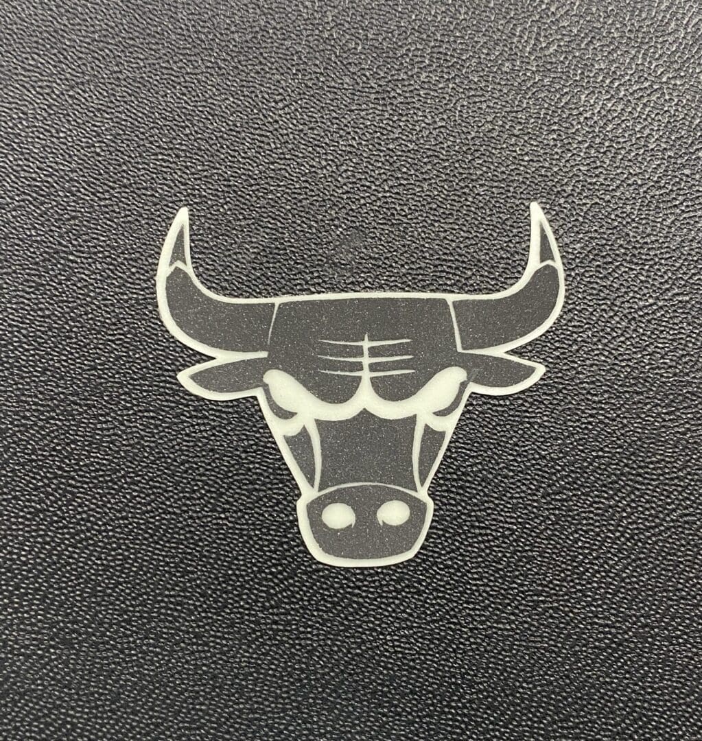 Bull image 0